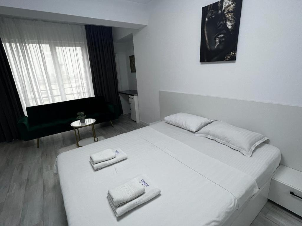 Urban Apartments And Studios - City Center Iasi Exterior foto